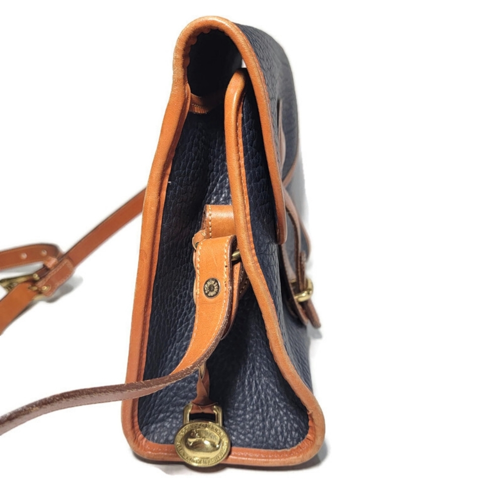Vintage 1980's Navy Blue Dooney & Bourke Essex Shoulder Bag Crossbody - Picture 2 of 15